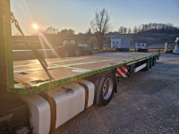 MEGA OTVORENA POLUPRIKOLICA