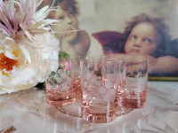 Pet čašica za aperitiv