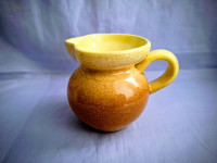 PEHAR. Krem.limun žuto. Keramika. Mob