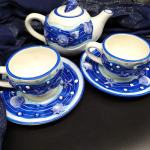 Set čajnik i dvije šalice s tanjurićima - Morski motiv
