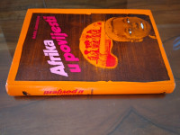 Basil Davidson AFRIKA U POVIJESTI, GLOBUS ZAGREB 1984