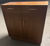 ORMARIĆ ZA PREDSOBLJE