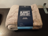 Deka Tom Tailor, pokrivač. NOVO!