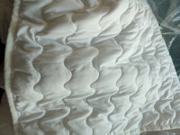 Popluni vuneni novi + gratis jastuci