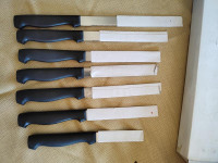 Set od sedam noževa japanske proizvodnje POVOLJNO