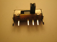 MINIJATURNI ŠIBER TROPOLOŽAJNI PREKLOPNIK