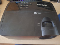 InFocus IN112x DLP projektor
