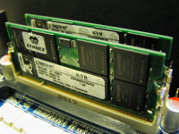 2x2GB(4GB) KINGSTON KVR800D2S5/2G DDR2 SODIMM
