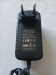 ISPRAVLJAC 15 V  1,6 A  ZA MONITOR