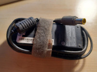 Lenovo AC adapter 65 W 20V