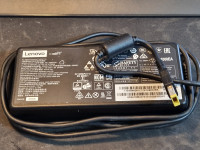 Lenovo punjač za laptop 20V 6,75A