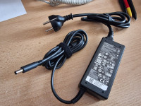 Punjač/ adapter za laptop HP - tanji " jack "