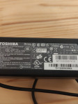 Toshiba laptop punjač