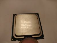 Procesor Intel Celeron E3300, 2-jezgre, 2.50 GHz, LGA775