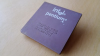 Procesor Intel Pentium 133 MHz sa hladnjakom, raritet, 2kom