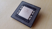 Procesor Intel Pentium 166 MMX Socket 7 sa hladnjakom, retro
