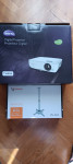Projektor novi, neraspakirani