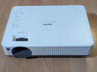 Sanyo Xtrax PLC-XW57 Projektor