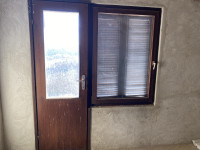 Drveni prozor i vrata