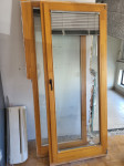 DRVENA STOLARIJA-očuvani prozori i balkonska vrata korišteni na lođama