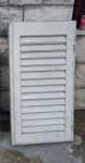 Drveni jednokrilni prozor sa štokom i persijanom 120 × 64