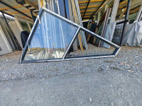 L263K - PVC TROKUTASTA FIKSNA STIJENA 199X257 - SALAMANDER