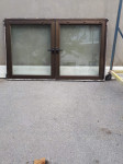 Prodajem aluminijski dvokrilni prozor