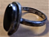 antiqua prsten sa crnim opalom