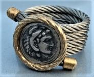 dizajnerski srebrni prsten sa likom Apolona