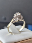 prsten s diamantom