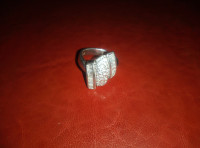 Srebrni prsten sa bijelim kamenjem 925, 18mm, 7g