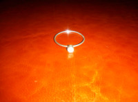 Srebrni prsten sa bijelim kamenom 900, 17mm, 1g