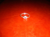 Srebrni prsten sa crvenim kamenom 925, 17mm, 1g