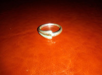 Srebrni prsten sa tri bijela kamena 925, 18mm, 2g