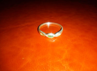 Srebrni prsten sa zelenim kamenom 925, 18mm, 2g