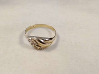 Zlatni prsten 14k  18mm