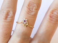 ZLATNI PRSTEN 14K (585) 0,93 grama NOVO • GOLD SHOP •