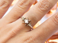 ZLATNI PRSTEN 14K (585) 1,84 grama NOVO • GOLD SHOP •