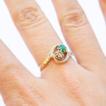 ZLATNI PRSTEN BRILJANT I SMARAGD 18K (750) 3,18 grama NOVO •GOLD SHOP•
