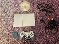 Sony Playstation 2 Slim silver,chipiran-Toxic chip,7 igrica,joystick