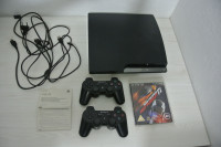 Sony Playstation 3 Slim,2 orginal bezicna joysticka,igrica,sva oprema