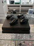 PLAYSTATION 4 + 2 KONTROLERA