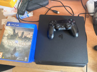 PlayStation 4 500GB + 4 igre