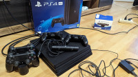 PlayStation 4 PRO nadograđen na 1.77 TB + 3 joysticka
