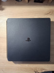 PlayStation 4 Slim, sa kontrolerom i svim kablovima