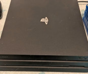 Ps 4 pro 1 TB čitaj oglas