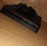 Ps4 slim + 1 kontroler