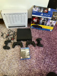 Sony Playstation 4 Slim,kutija,2 orginal joysticka,oprema,igrica !