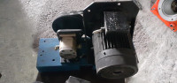 Hidraulicna pumpa sa elektromotorom (hidroa agregat)