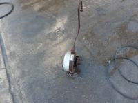 Pumpa hidraulicna   na temelje prodajem  ili mjenjam